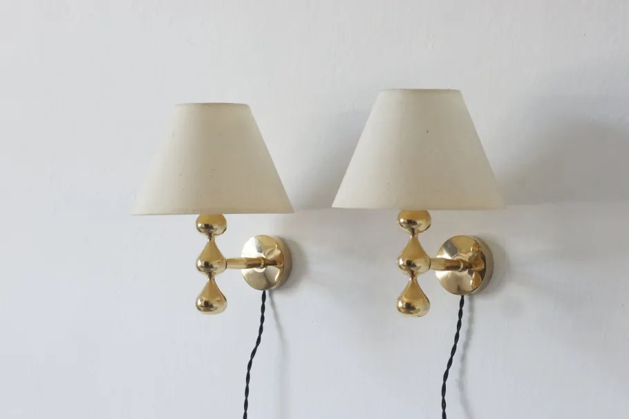 Online Pamono 24 Carat Gold Plated Teardrop Wall Lamps by Hugo Asmussen, Denmark, 1970s, Set of 2
