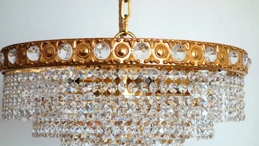 Online Pamono 24 Karat Gold-Plated Brass and Lead Crystal 6-Flame Chandelier from Sölken Leuchten, 1970s