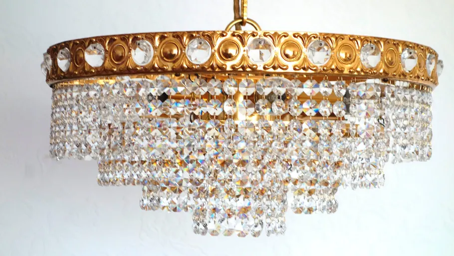 Online Pamono 24 Karat Gold-Plated Brass and Lead Crystal 6-Flame Chandelier from Sölken Leuchten, 1970s