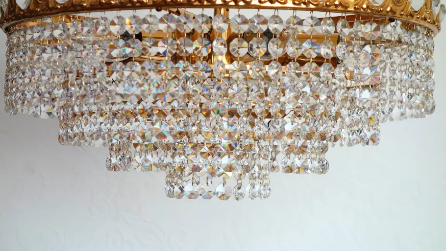 Online Pamono 24 Karat Gold-Plated Brass and Lead Crystal 6-Flame Chandelier from Sölken Leuchten, 1970s