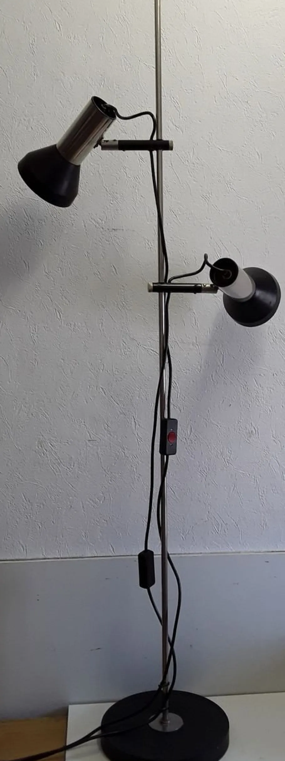 New Pamono Adjustable Chrome-Plated Steel Tube 2-Light Spotlight with Black Plastic Mounting and Base, 1970s