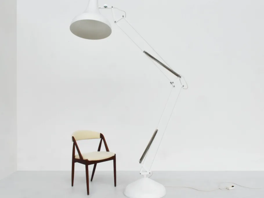 Clearance Pamono Adjustable Mod. MAX Floor Lamp in the style of George Carwardine, Switzerland, 1970s