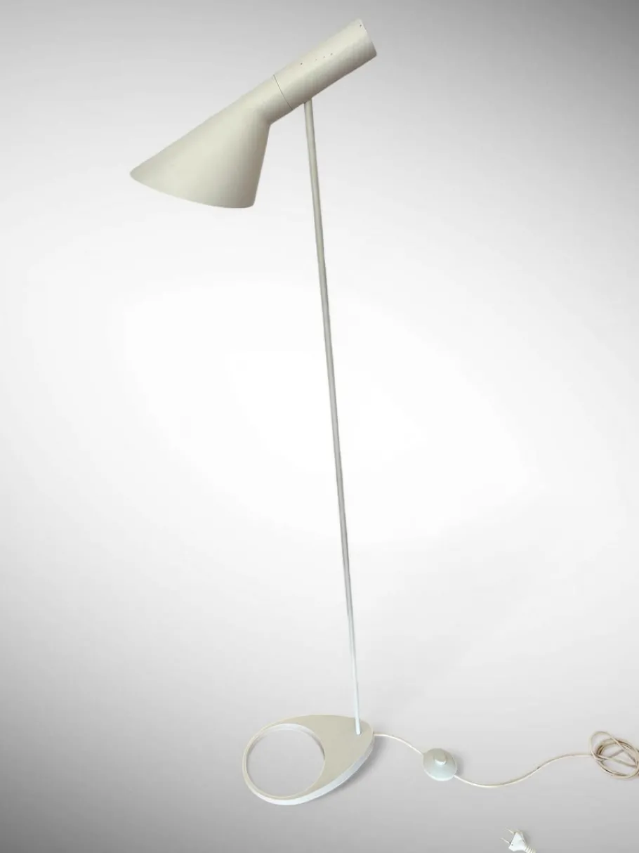 Pamono AJ Floor Lamp by Arne Jacobsen for Louis Poulsen