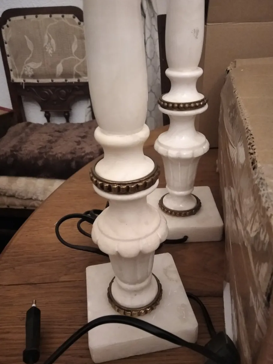 Pamono Alabaster Marble Column Lamps with Brass Ornaments, 1930s, Set of 2