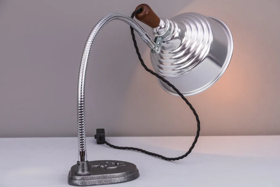 Discount Pamono American Table Lamp, 1940s