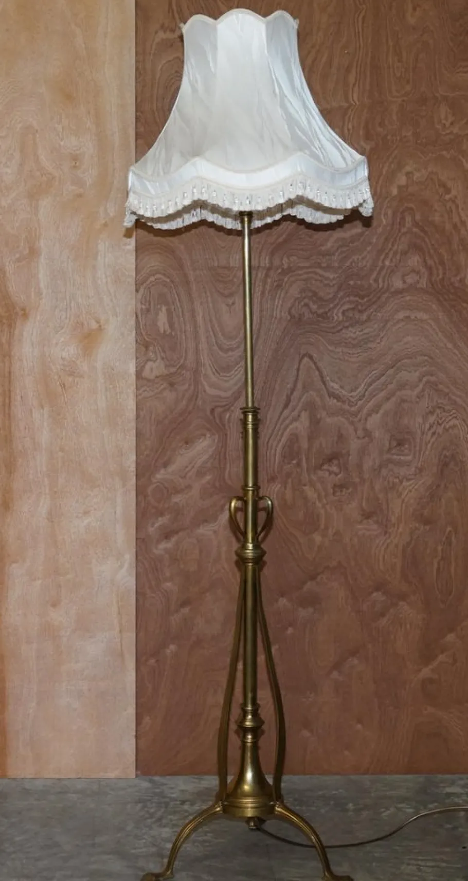 Pamono Antique Art Nouveau Brass Height Adjustable Standing Floor Lamp with Sculptured Frame