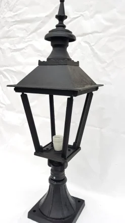 Discount Pamono Antique Classic Victorian Cast Iron Pillar Lamp Lantern on Base Outdoor Lamp