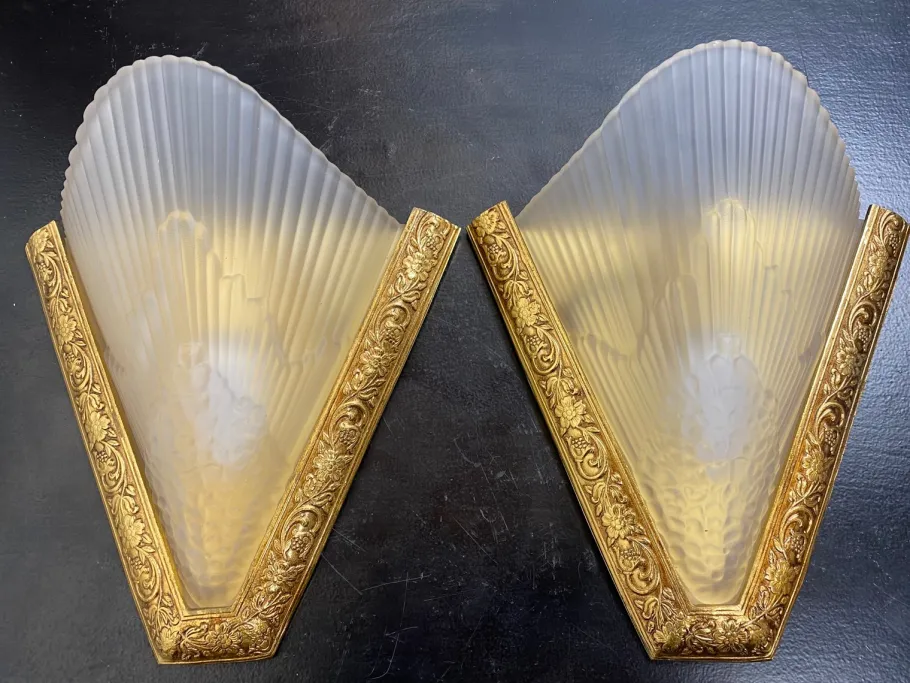 New Pamono Antique French Art Deco Style Brass & Glass Wall Lights, 1920s, Set of 2