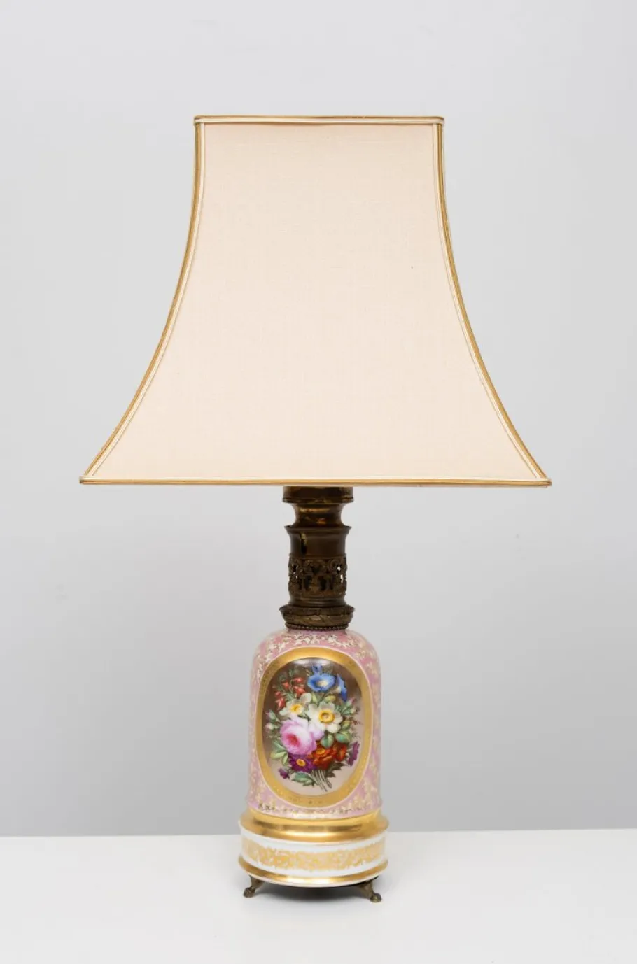 Discount Pamono Antique French Hand Painted Table Lamp in Sevres Porcelain, 1880s