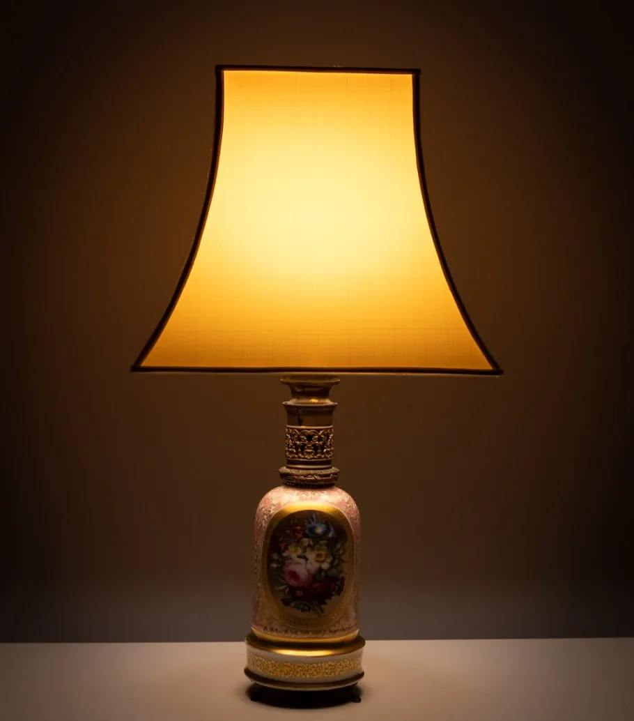 Discount Pamono Antique French Hand Painted Table Lamp in Sevres Porcelain, 1880s