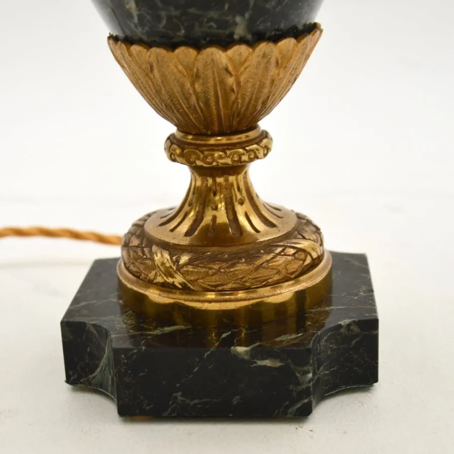 New Pamono Antique French Marble and Gilt Bronze Lamps, 1890s, Set of 2