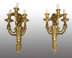 New Pamono Antique French Napoleon III Wall Sconces in Chiseled Gilt Bronze, Late 19th Century, Set of 2