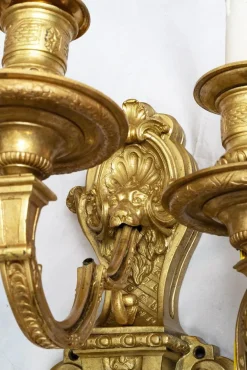 New Pamono Antique French Napoleon III Wall Sconces in Chiseled Gilt Bronze, Late 19th Century, Set of 2