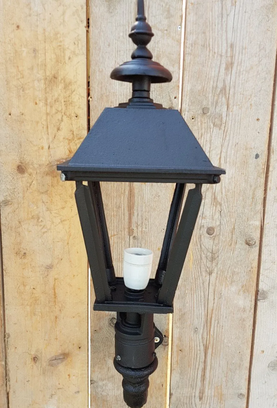 Discount Pamono Antique Square Cast Iron Wall Lantern
