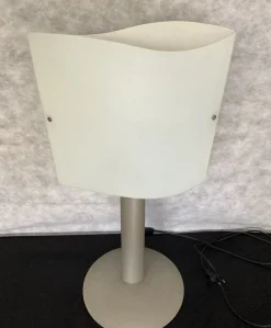 Hot Pamono Apis Lamp from Natuzzi