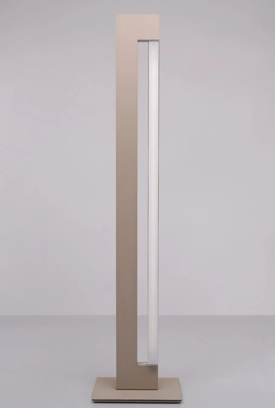 Clearance Pamono Ara Rotating Floor Lamp by Ilaria Marelli, 1980s