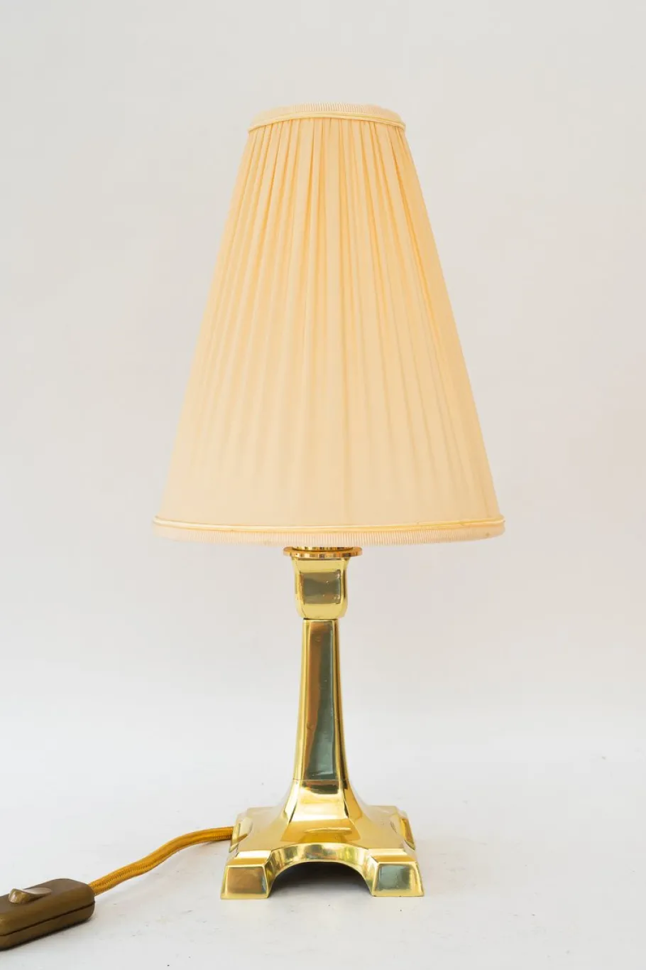 Pamono Art Deco Brass Table Lamp with Fabric Shade, Vienna, Austria, 1920s