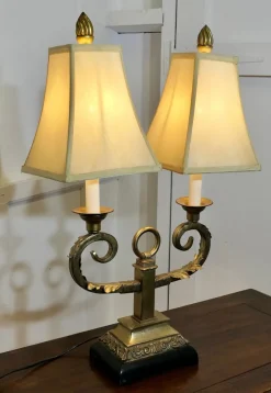 Sale Pamono Art Deco Hollywood Regency Twin Toleware Table Lamp, 1960s