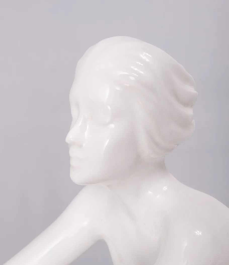 Online Pamono Art Deco Italian White Ceramic Naked Woman Lamp, 1970s