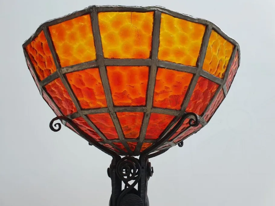Online Pamono Art Deco Lamp in Forged Iron and Red Stained Glass, 1930