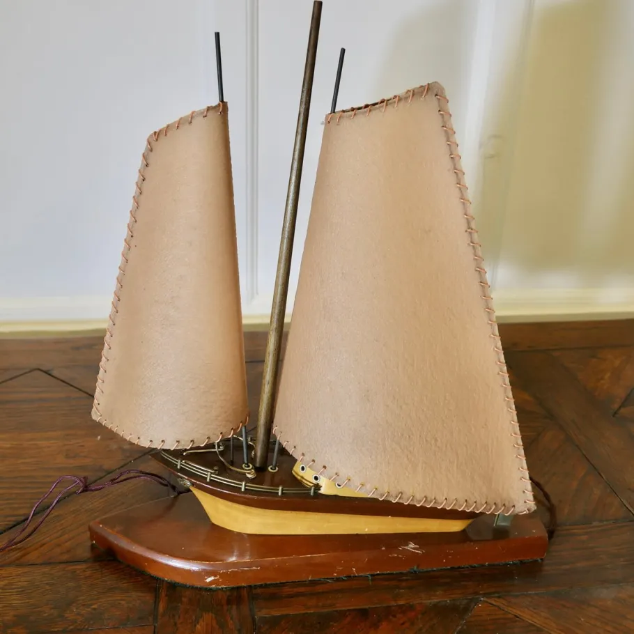 Pamono Art Deco Model Yacht Table Lamp