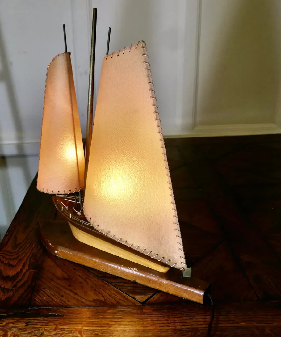 Pamono Art Deco Model Yacht Table Lamp