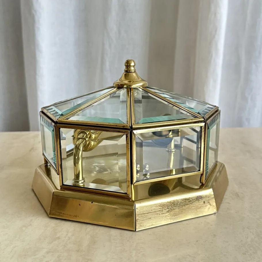 New Pamono Art Deco Octagonal Brass Wall Lamp with Cut Glass, 1930s