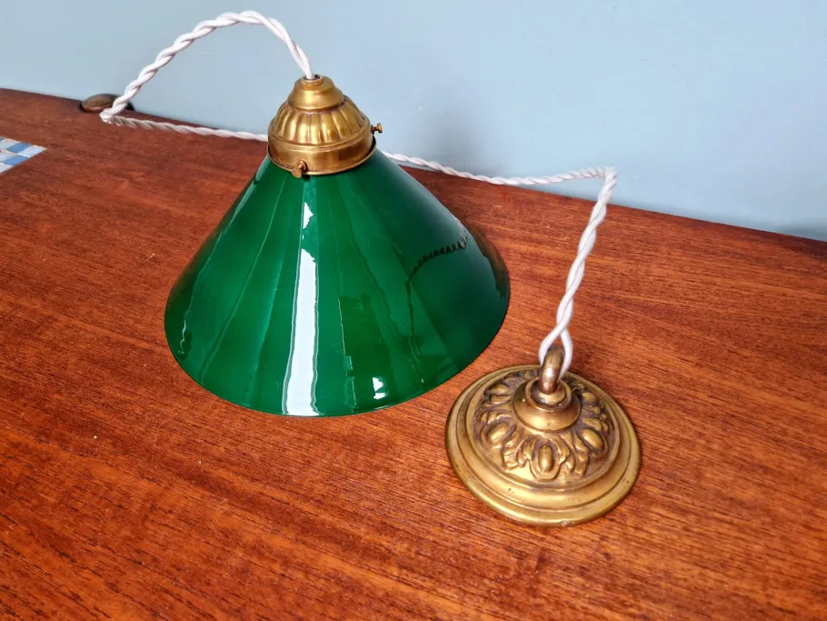 Online Pamono Art Deco Pendant Light in Conical Green Opaline, 1920s