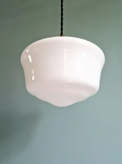 Hot Pamono Art Deco Pendant Light in White Opaline, 1920s-1930s