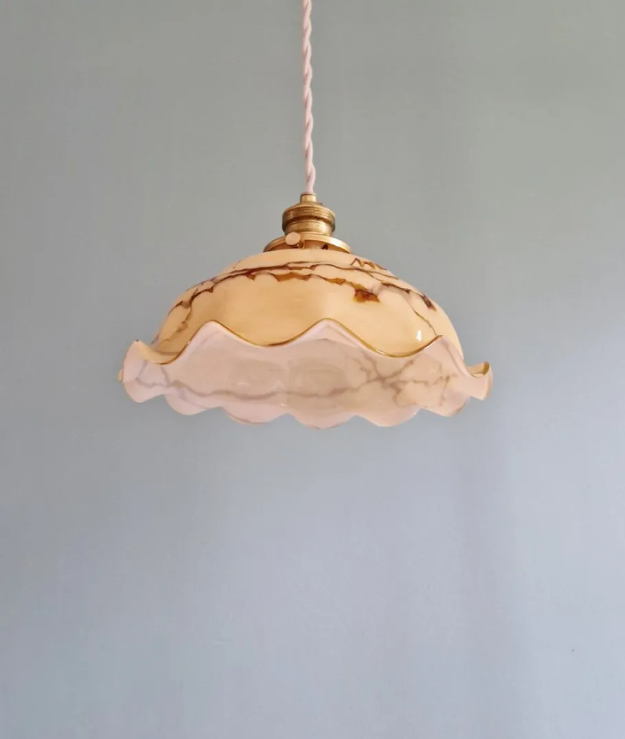 Best Pamono Art Deco Pendant Light in Marbled and Scalloped Opaline from Scailmont Glassworks, Belgium, 1920s-1930s