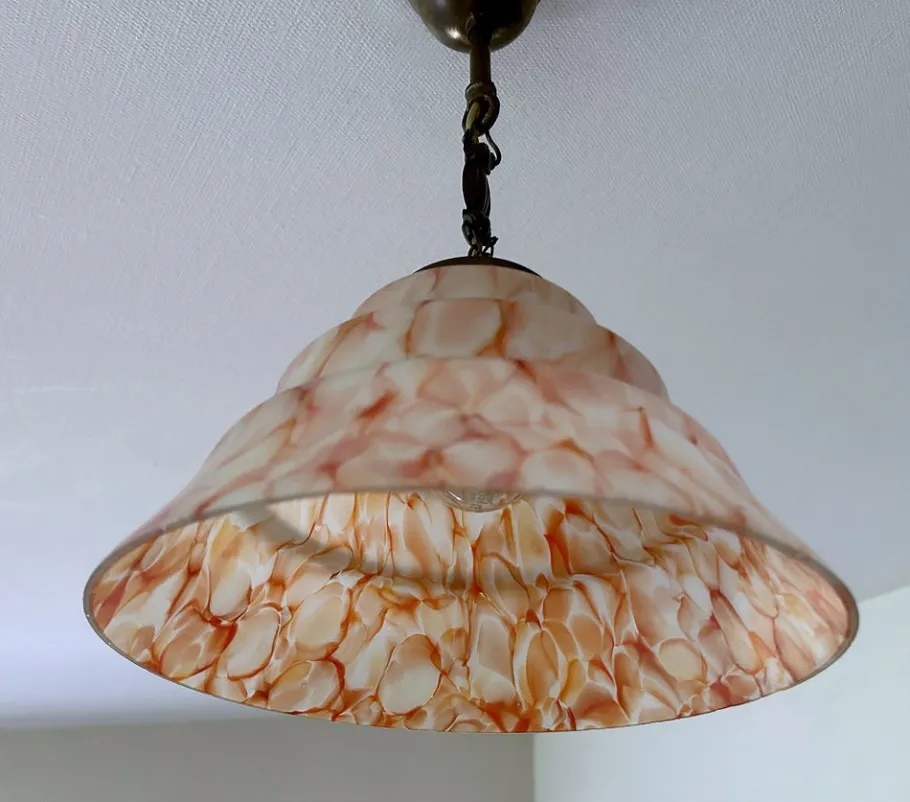 Online Pamono Art Deco Pendant Light in Pink Coral Glass, 1930s