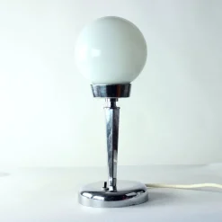 Hot Pamono Art Deco Table Lamp in Chrome and Glass, 1940s