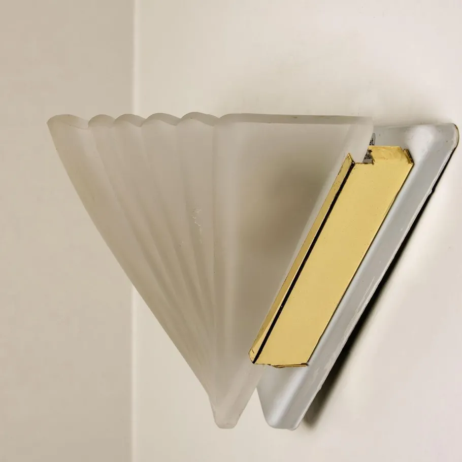 Clearance Pamono Art Deco Triangle-Shaped Wall Sconce