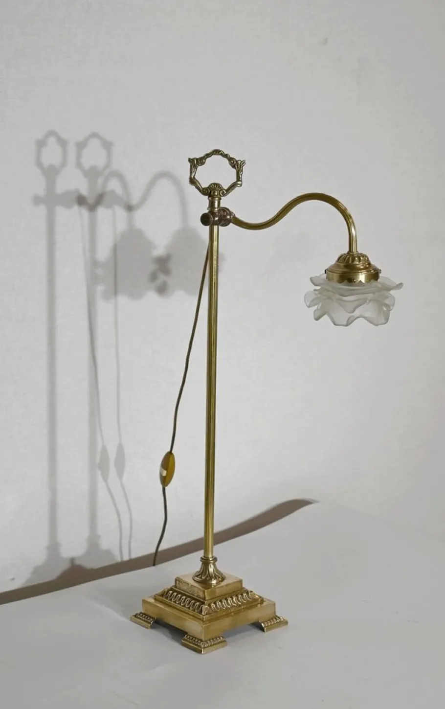 Online Pamono Art Deco Tulip Table Lamp, 1920s