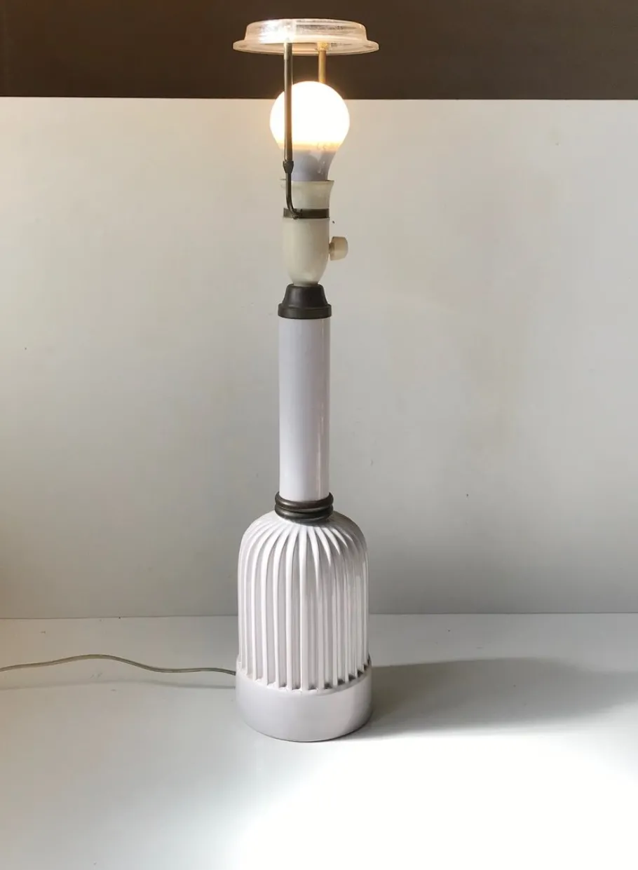 Online Pamono Art Deco White Glazed Ceramic Table Lamp by Christian Schollert for Schollert, 1940s
