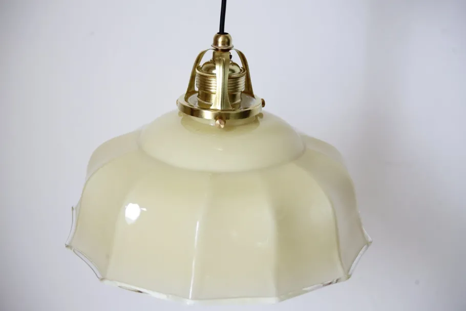 Clearance Pamono Art Nouveau Pull Down Brass Pendant Light, 1890s