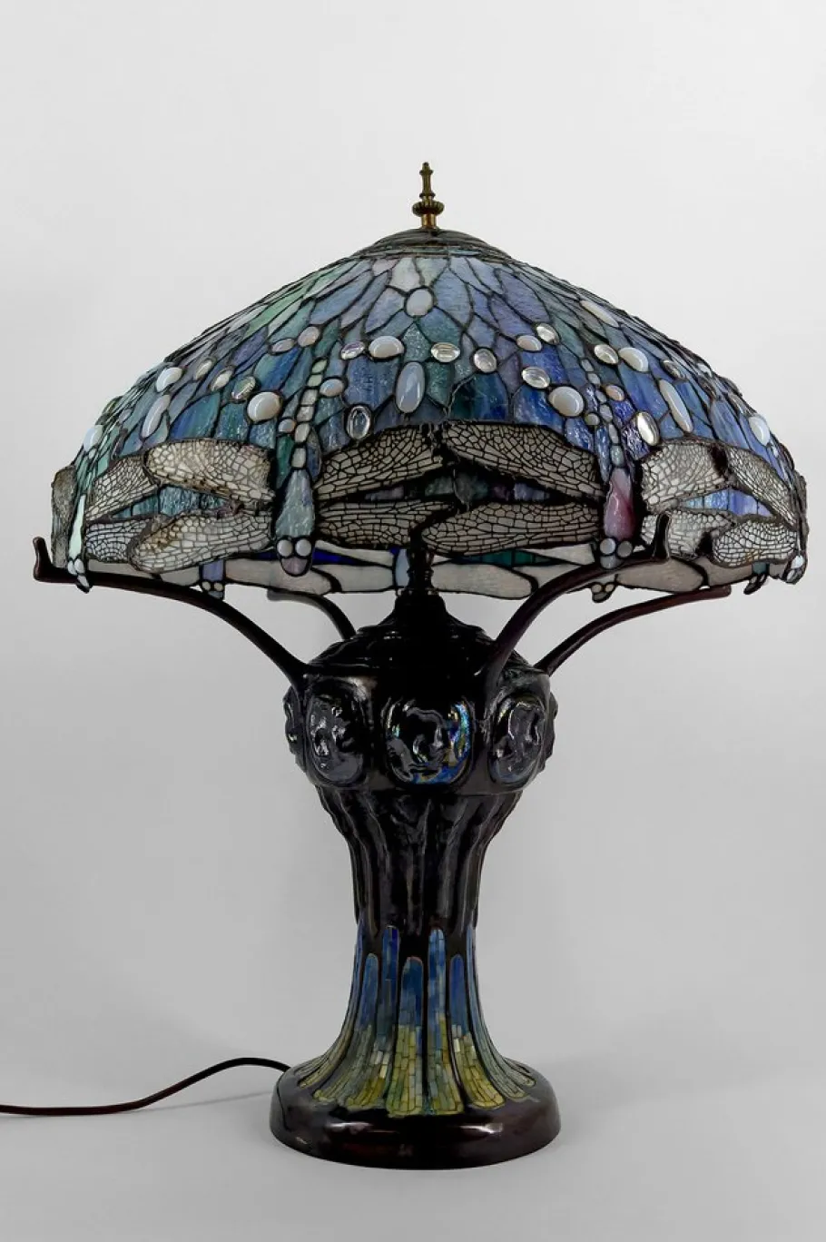 Discount Pamono Art Nouveau Salon Lamp in Patinated Bronze and Stained Glass in the style of Tiffany Studios, 1980s