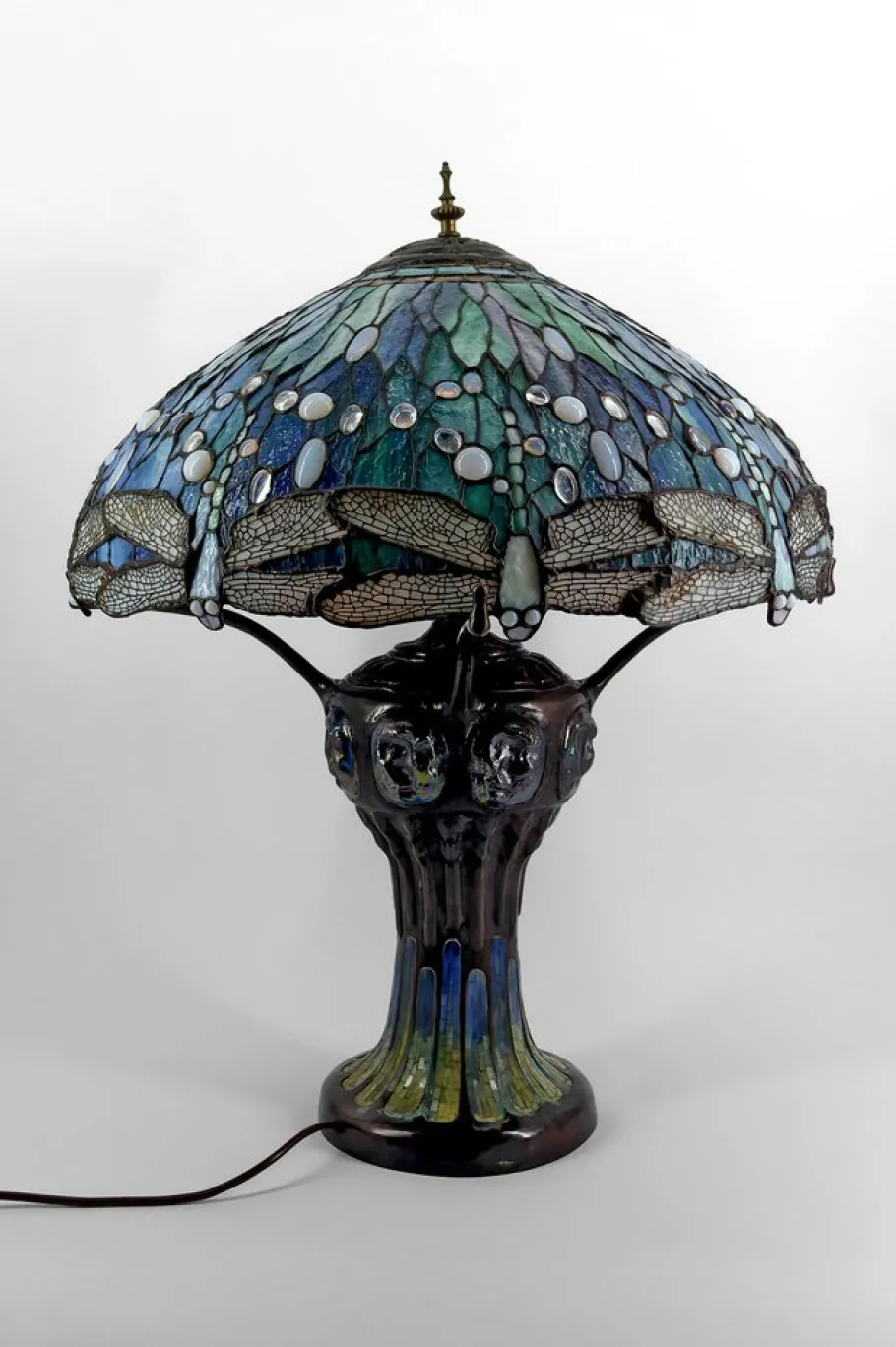 Discount Pamono Art Nouveau Salon Lamp in Patinated Bronze and Stained Glass in the style of Tiffany Studios, 1980s