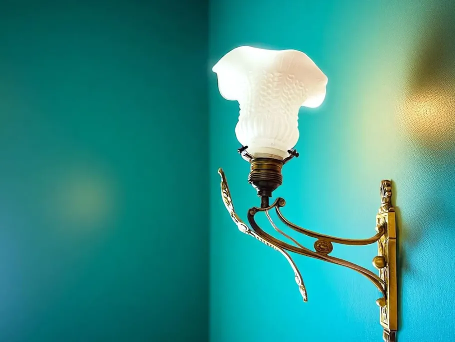 Hot Pamono Art Nouveau Style Brass and Frosted Glass Tulips Wall Lights, 1960s, Set of 2