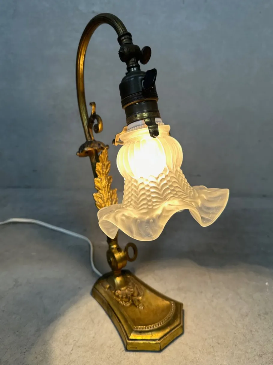 Sale Pamono Art Nouveau Table Lamp in Brass
