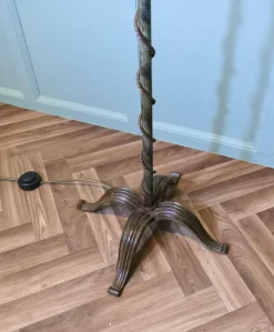 Hot Pamono Arts and Crafts Telescopic Floor Lamp, 1900s