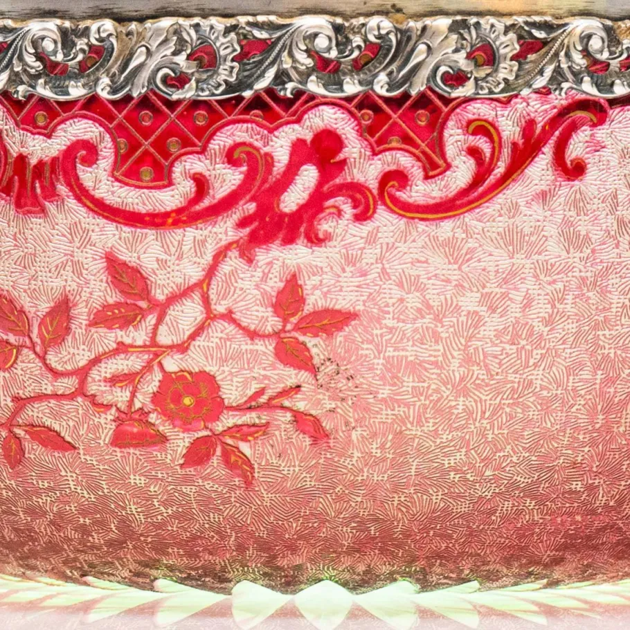 Online Pamono Baccarat Pattern Bright Crimson Acid Etched Bowl, France, 1900s