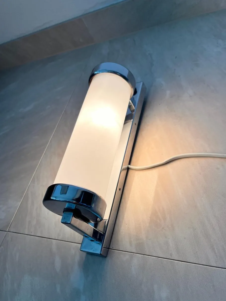 New Pamono Bauhaus Chrome Milk Glass Wall Lamp, 1930s