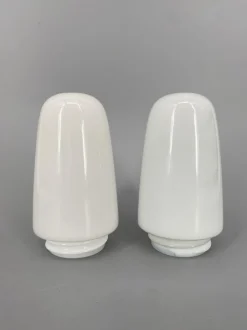 Sale Pamono Bauhaus 6068Z Wall Lamp with Pull Switch by Wilhelm Wagenfeld for Lindner Keramik, Germany, 1950s