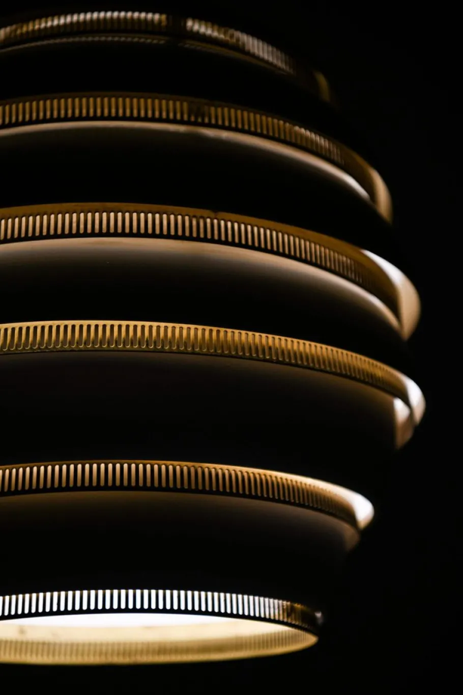 Online Pamono Beehive Model No. A332 Lamp by Alvar Aalto for Valaistustyö, Finland