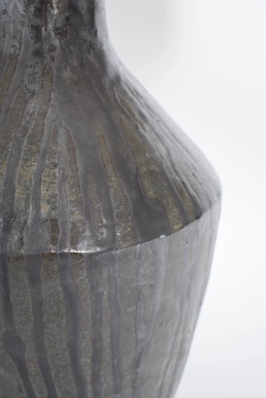 Online Pamono Black Ceramic Lamp, 1960s