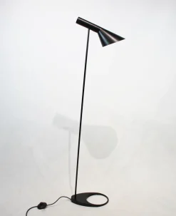 Online Pamono Black Floor Lamp by Arne Jacobsen for Louis Poulsen