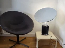 Sale Pamono Black Flos Taccia Lamp in Glass and Aluminum by Achille and Pier Castiglioni for Flos, Italy, 1960s