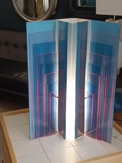 Sale Pamono Blue Acrylic Glass Skyline Table Lamp from New Lamp, Italy, 1970s