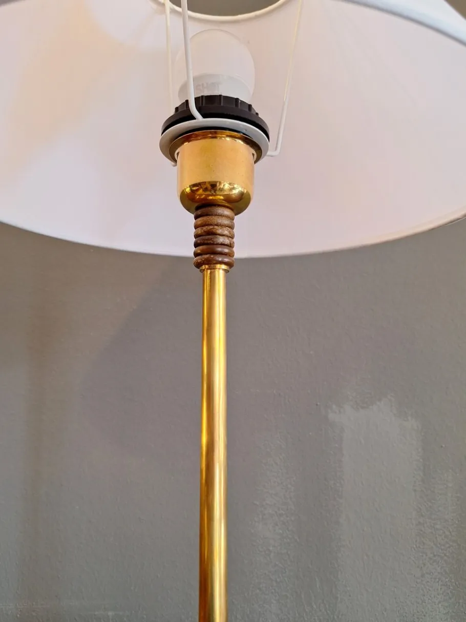 Clearance Pamono Brass and Wood Table Lamp, Italy, 1970s